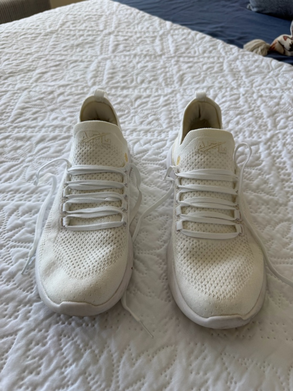 APL Women's all white techloom shoes - size 8